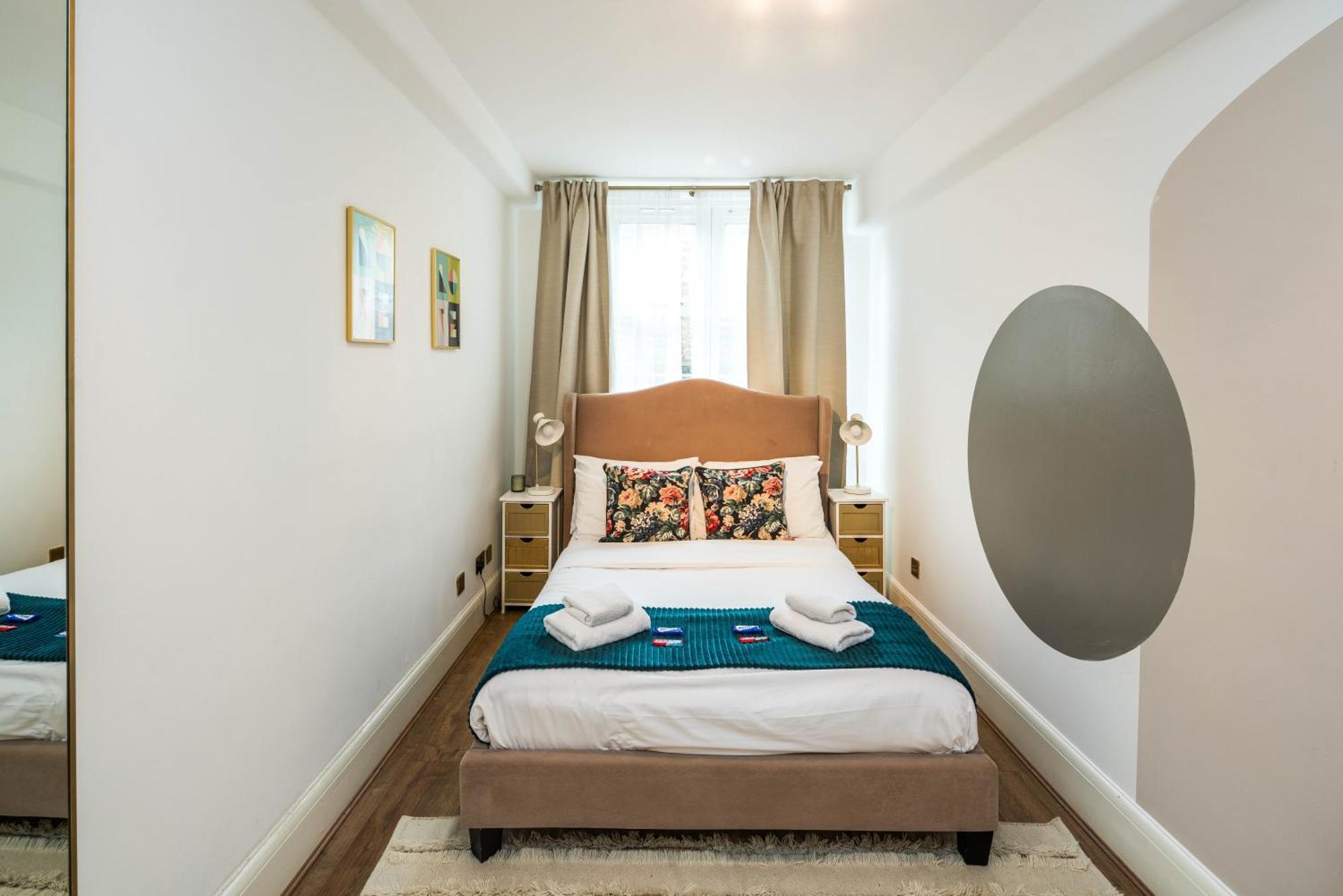 Charming Spacious 2Br Flat Near Station Plus Parking Londýn Exteriér fotografie